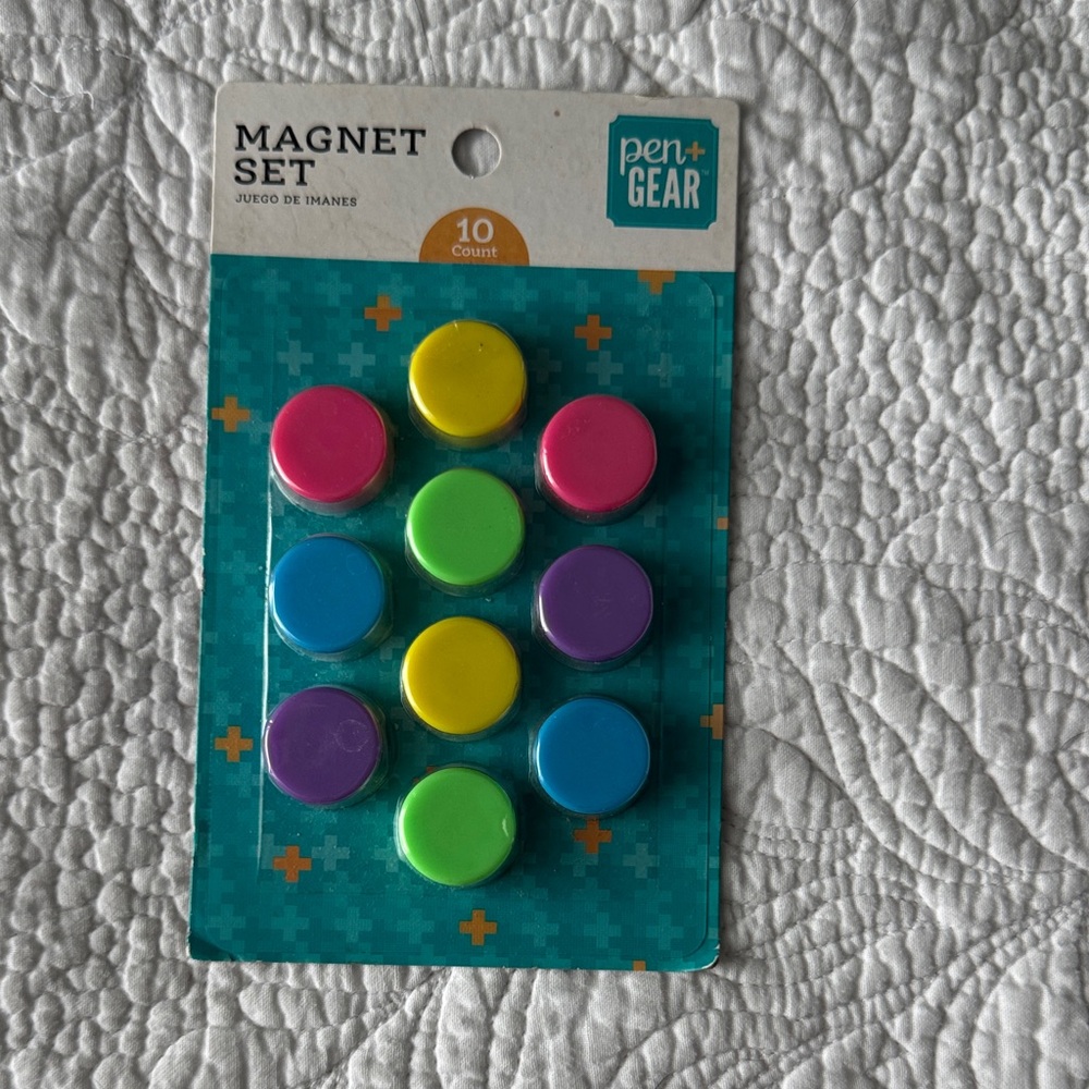 Colorful Magnet Set by Pen+Gear